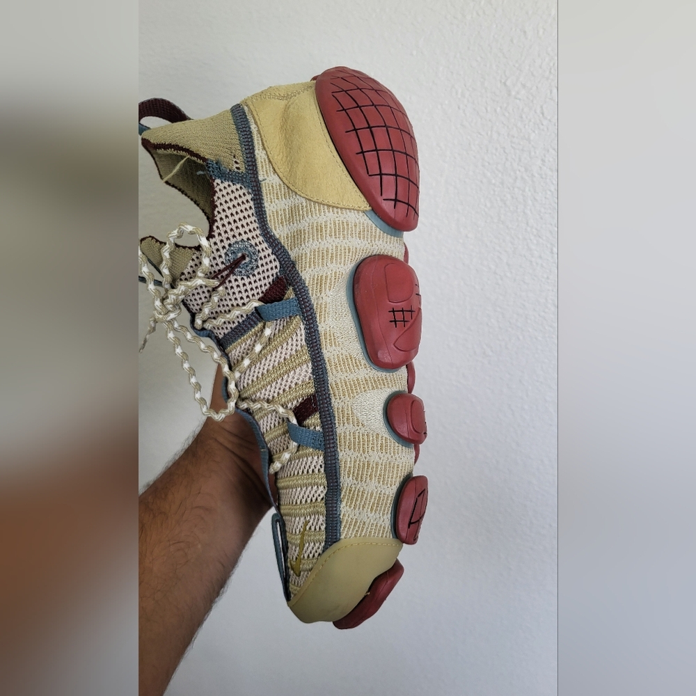 Nike Multicolor Knit Sneakers - Picture 2 of 5